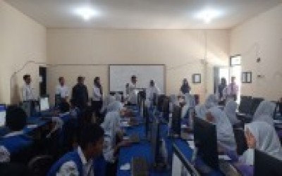 Monitoring Pelaksanaan ANBK di MTsN 1 Bangka Berjalan Lancar