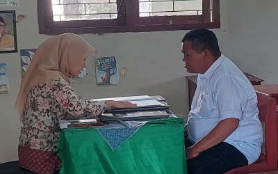 Wujud Akuntabilitas Pendidikan, MTsN 1 Bangka Bagikan Rapor Semester Genap